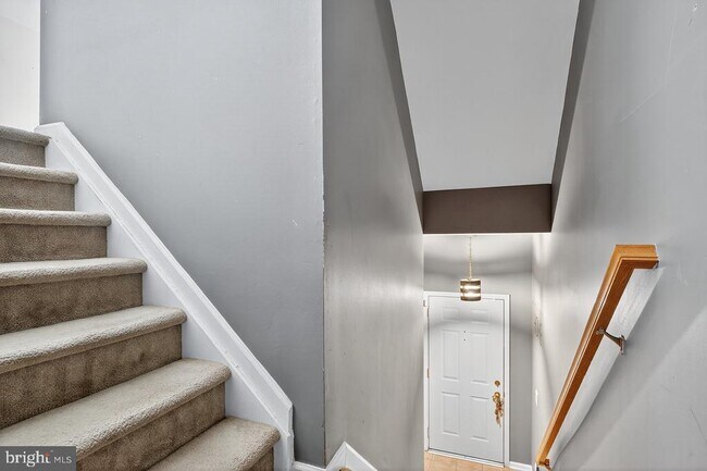 Photo - 1062 Lamberton St Townhome