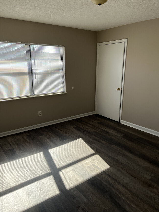 Photo - Coal Creek Apartment Homes