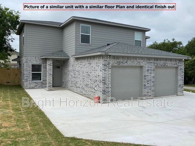 Building Photo - 3161 Francis Dr