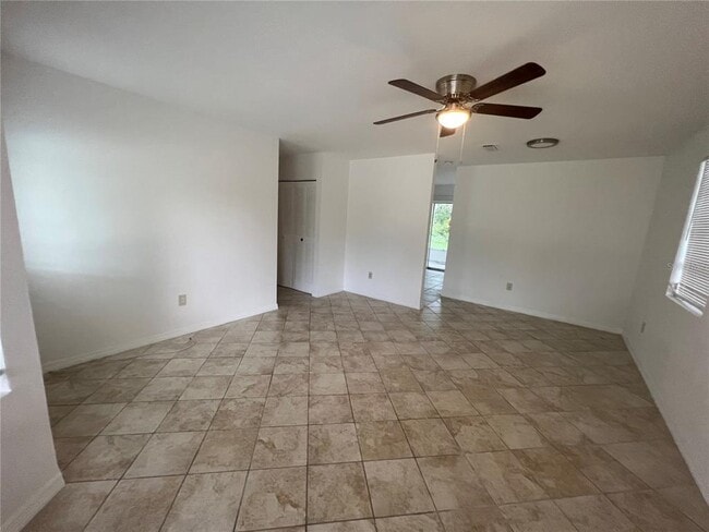 Photo - 3278 Jamestown St