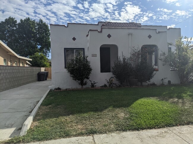 Building Photo - 1122 E Harvard St Rental