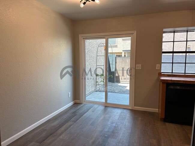 Photo - 3491 N Arizona Ave Unit 20