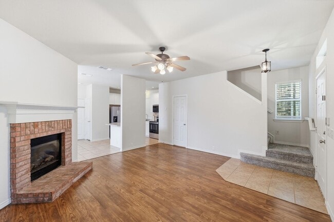 Photo - 7449 Danbridge Ln