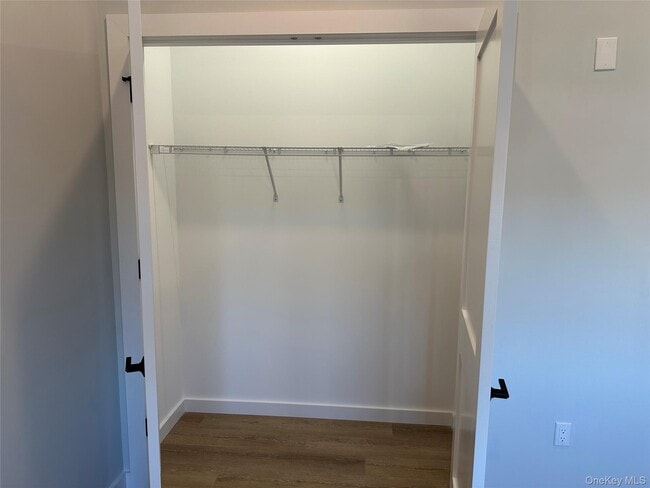 Photo - 8 Forester Ave Unidad 101