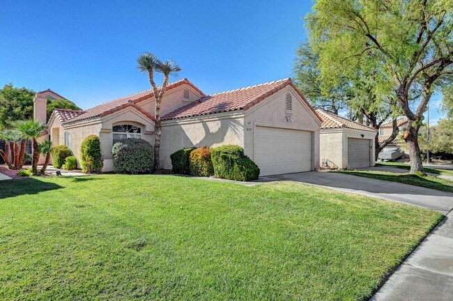 Photo - Fully Renovated Single Story 3bd/2bth Sing...