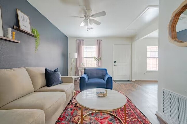 Photo - 1912 Arbor St