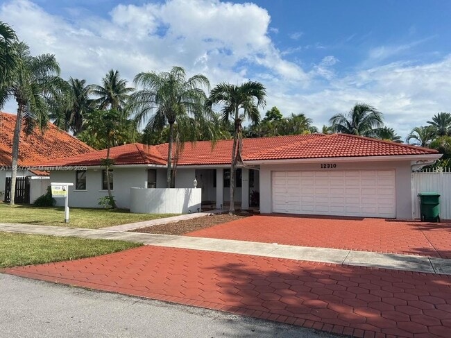 Building Photo - 12310 SW 97th St Rental