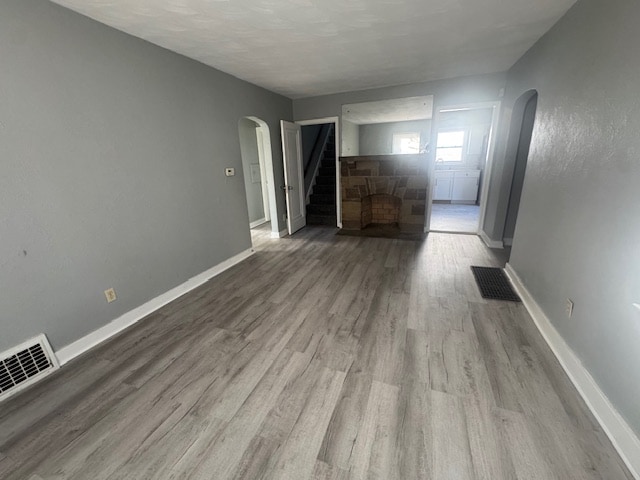 Photo - 2449 Fairport Ave