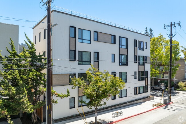 Exterior - Special Promo! Private Bed near UC Berkeley!