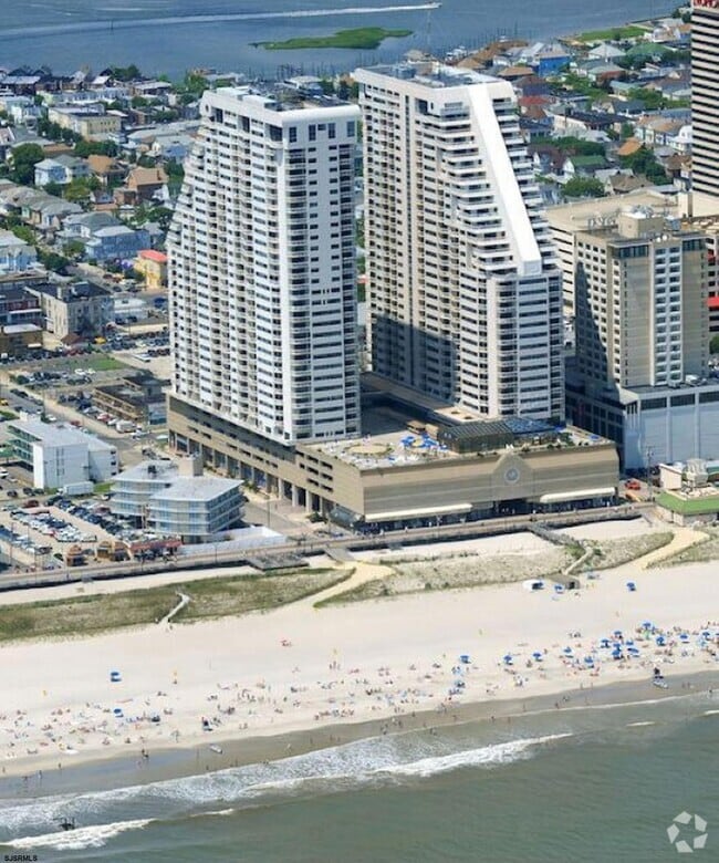 Building Photo - 3101 Boardwalk Unit 1603A-1 Rental