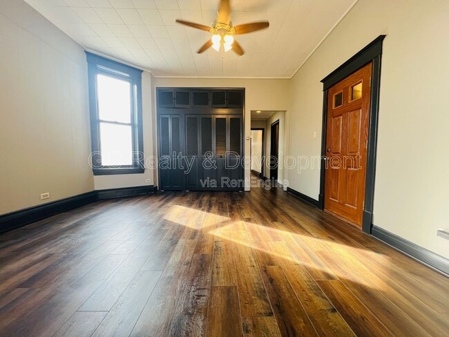 Photo - 3408 N Greenview Ave Unit 2