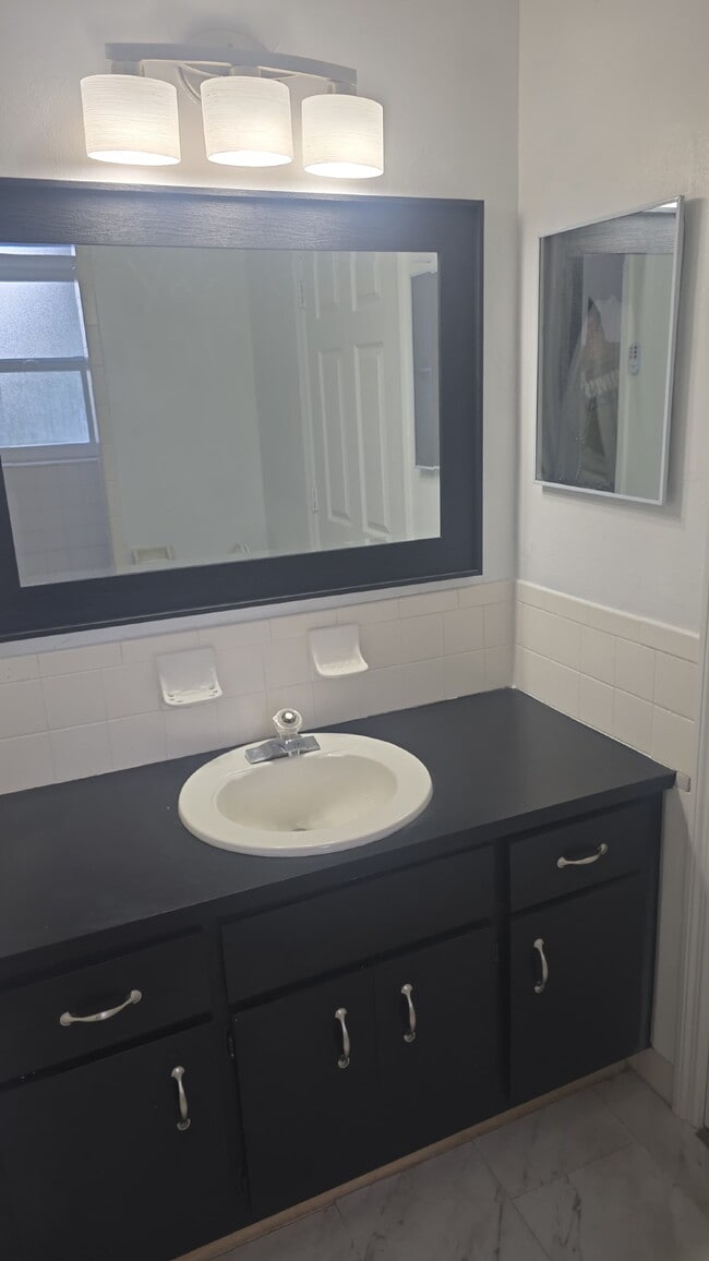 Photo - Beautiful remodeled Studio/efficiency in Hudson, FL