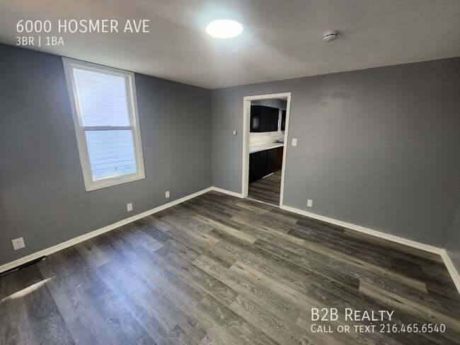 Photo - 6000 Hosmer Ave