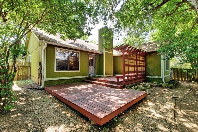 Photo - 9904 Briar Ridge Dr