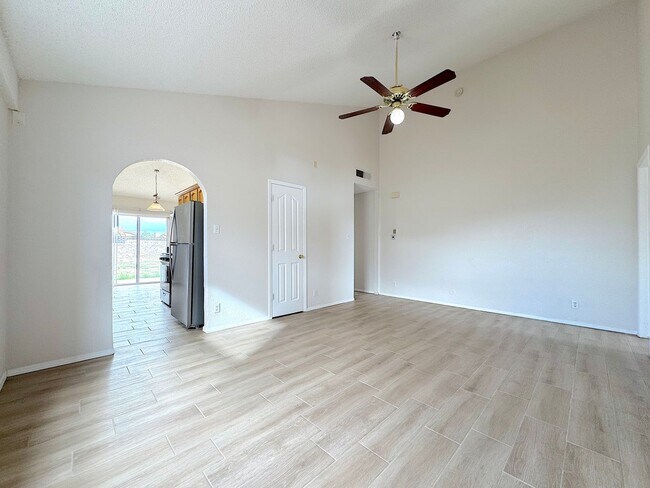Photo - East El Paso 2bed/2Bath Duplex!