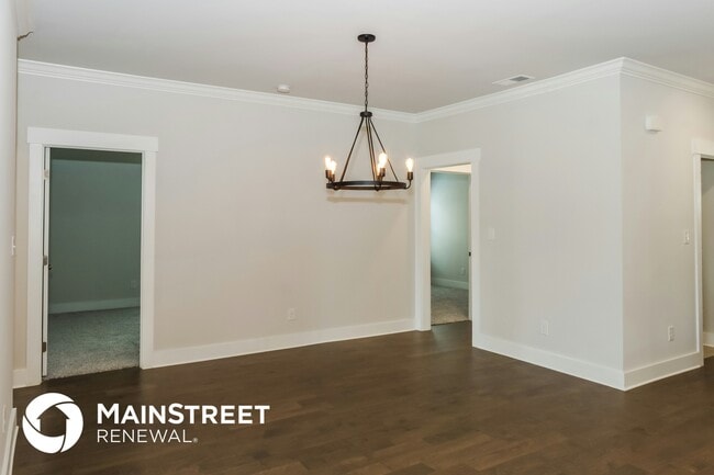 Photo - 6522 Oak Mdw Dr SE