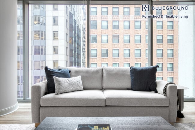 Photo - 210 N Wells St Unit SI FL15-ID696