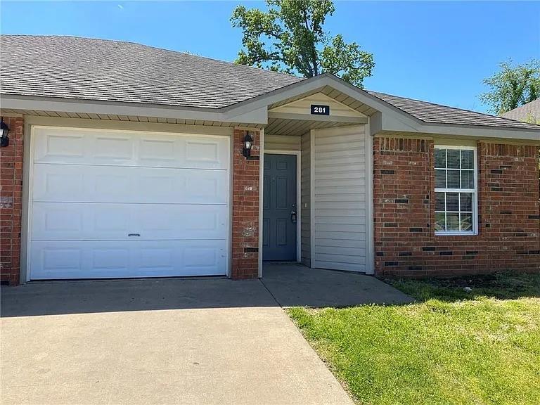 Photo - 281 Graystone Cir Townhome