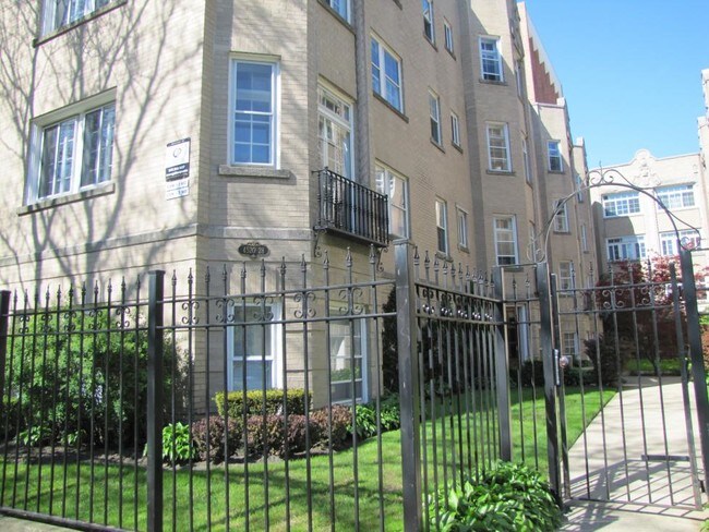 Ravenswood Apartments For Rent In Chicago Il Forrent Ravenswood Apartments