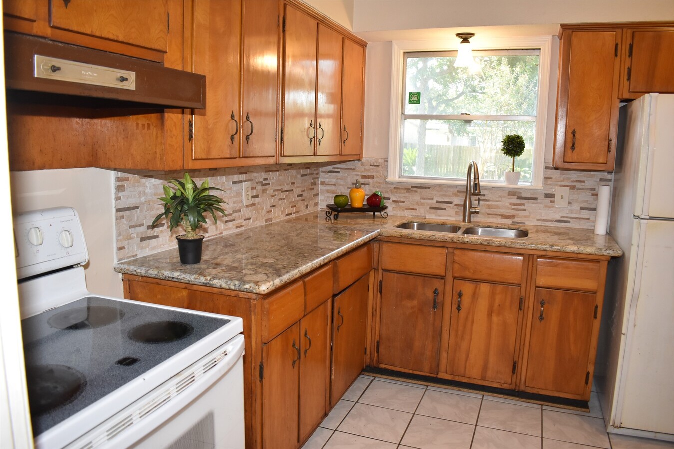 Photo - 5911 Hornwood Dr