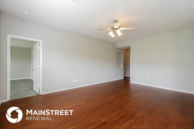 Photo - 405 Harvard Dr