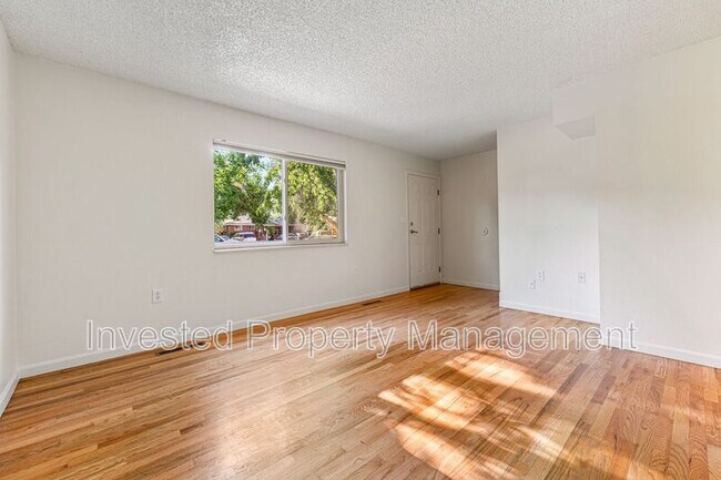 Photo - 588 S Eaton St