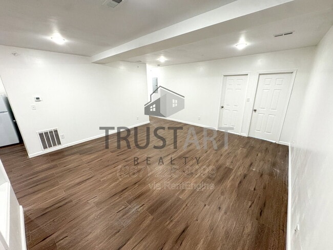 Photo - 2317 N 15th St Unit 6