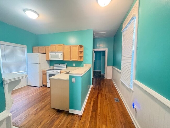 Photo - 888 Walnut St Ln