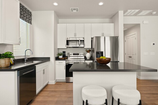 Moderne at Roosevelt