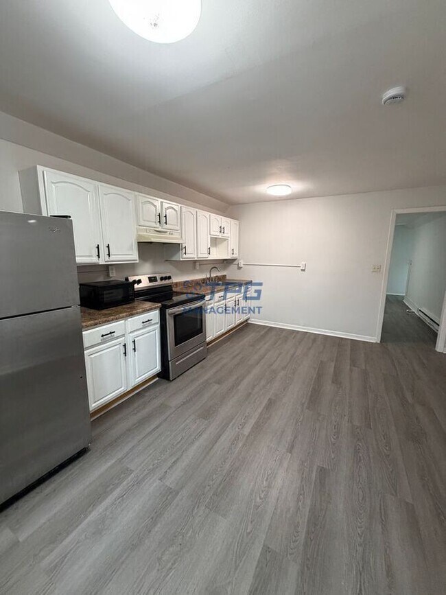 Photo - 854 S 15th St Unit 3