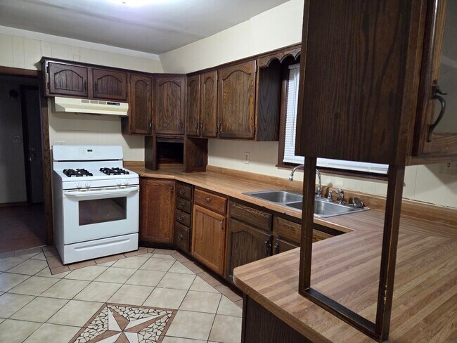 Photo - 4006 N Bryant Ave