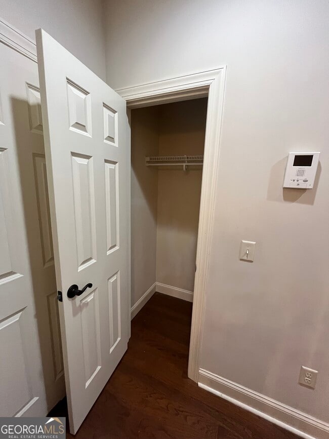 Photo - 708 Osborne St Unit 206