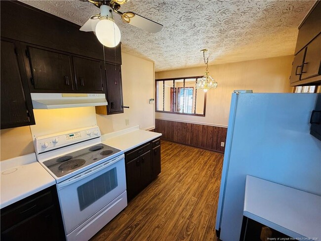 Photo - 6050 Camden Rd