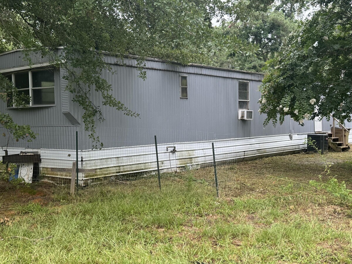 Photo - 385 Liberty Church Rd