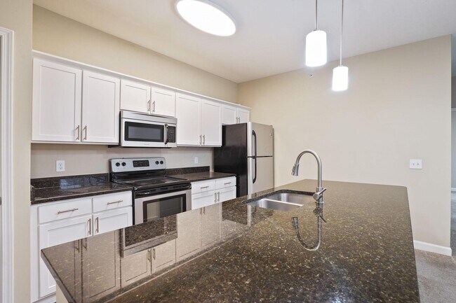 Photo - 5137 Foxtail Pine St