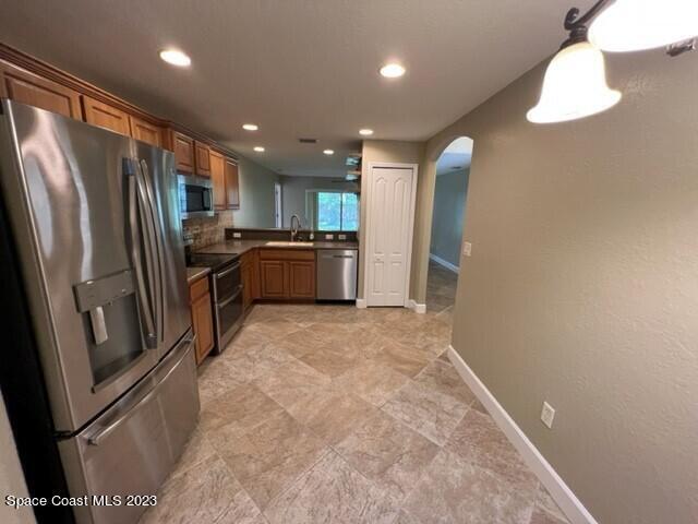 Photo - 2576 Southover Dr NE