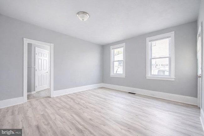 Photo - 424 Kossuth St