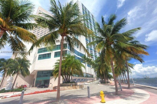 Photo - 335 S Biscayne Blvd Unit 2723