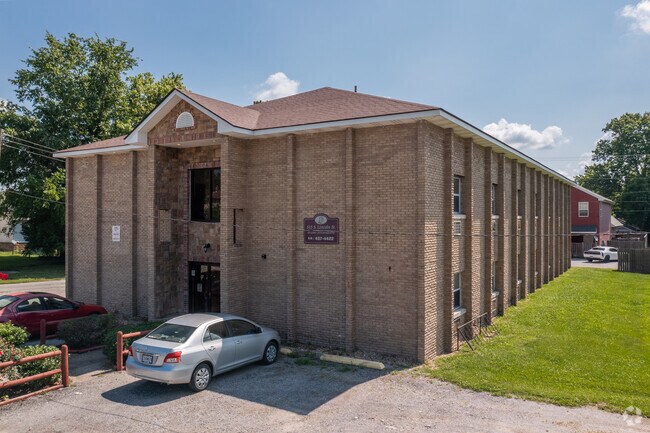 515 S Lincoln St (Studios & Suites)