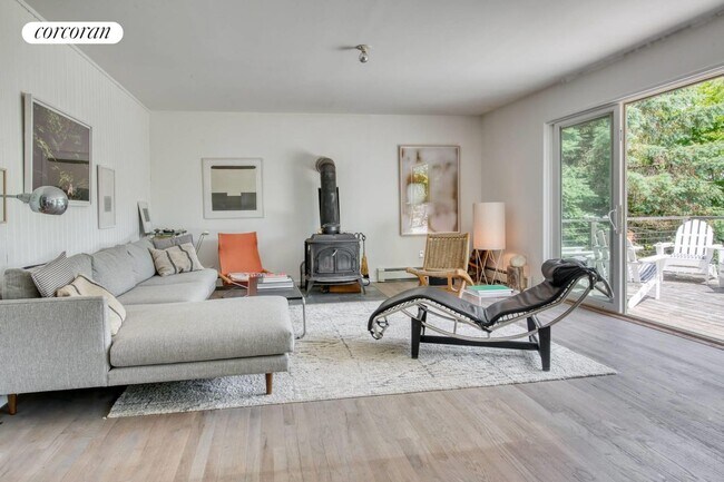 Photo - 22 N Ferndale Pl