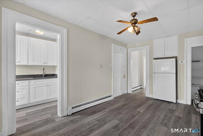 121 Wooster St Unit 2