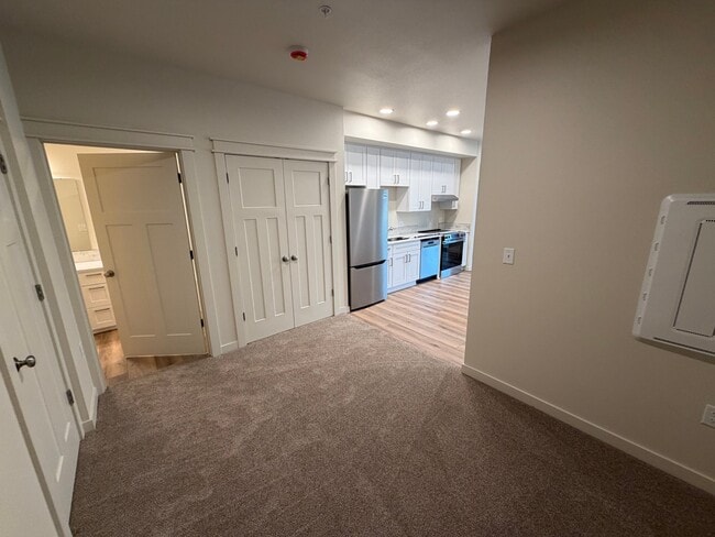 Photo - 940 Lincoln St Unidad 6