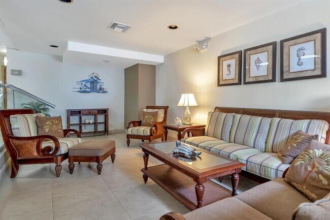 Photo - 1009 N Ocean Blvd Unidad 509