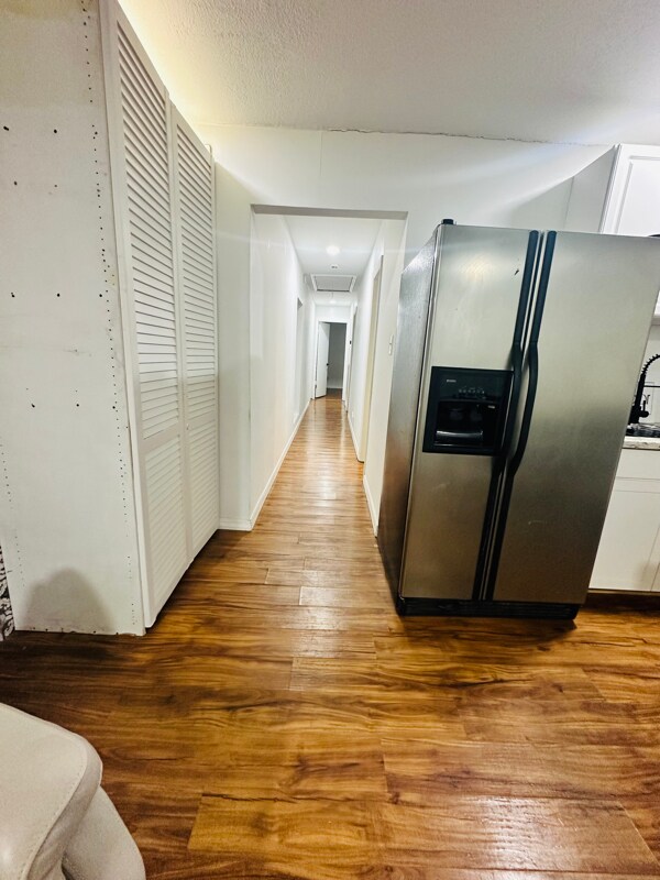 Photo - 8507 Wynlea St