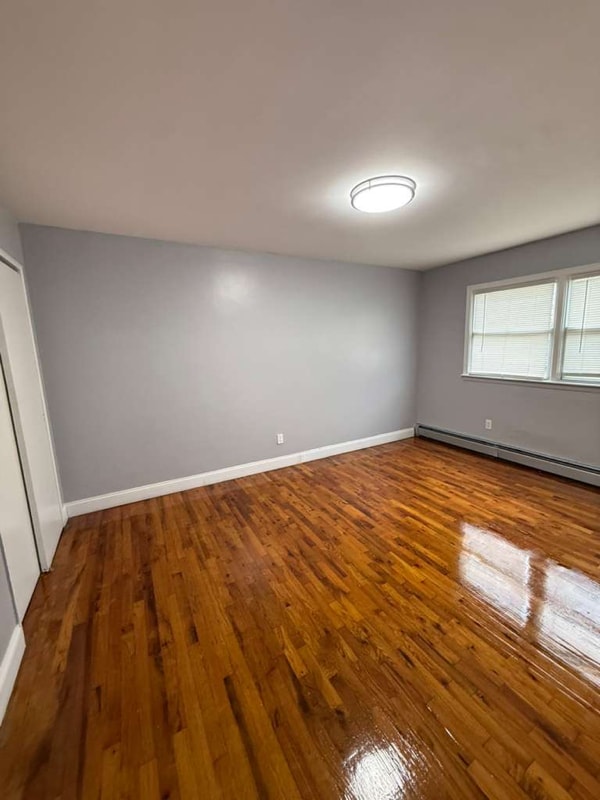 Photo - 364 Williamson St