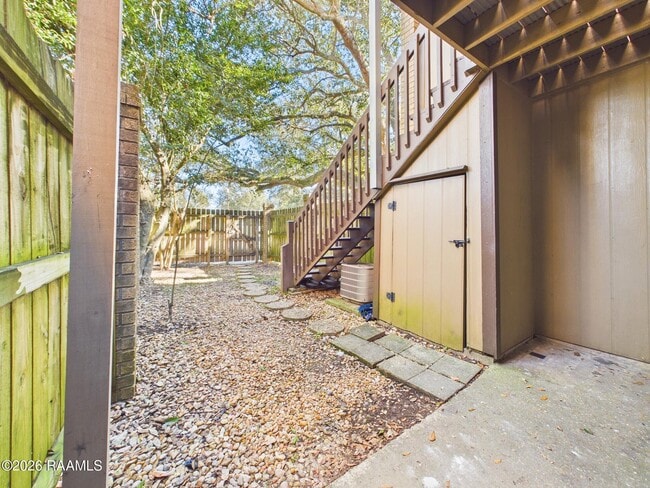 Photo - 446 Failla Rd