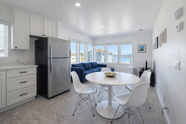 817 Vanitie Ct Unit SI ID1520898P