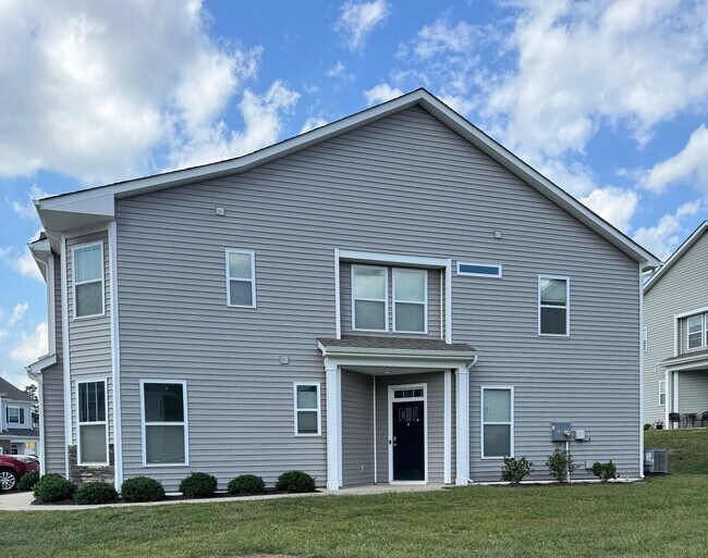 West AVL New Build Ready Now! Townhome Townhome Rental in Asheville