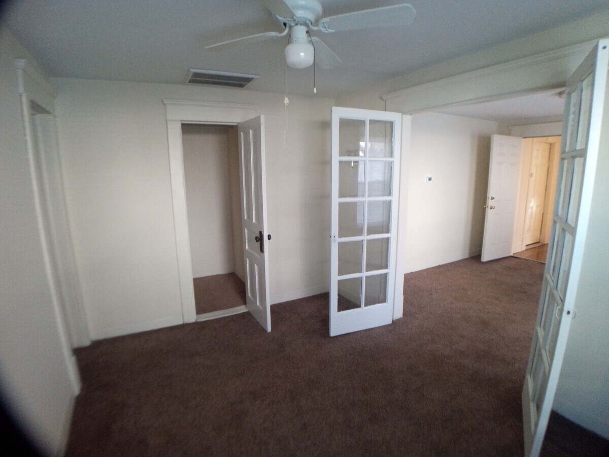 Photo - 220 W Lapeer St Unit 3
