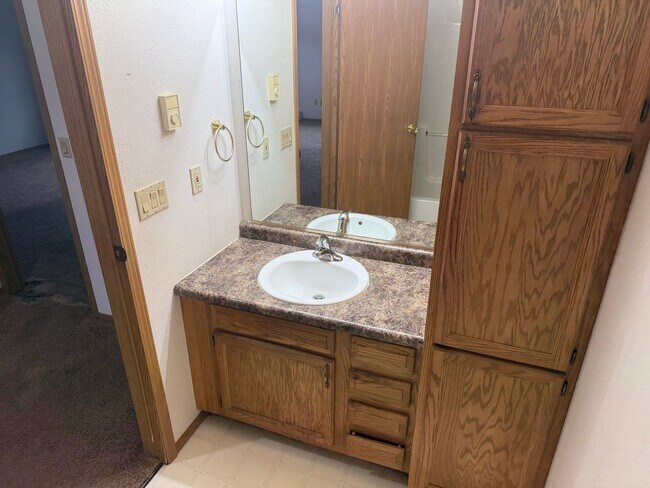 Photo - 319 1st St NW Unit 203